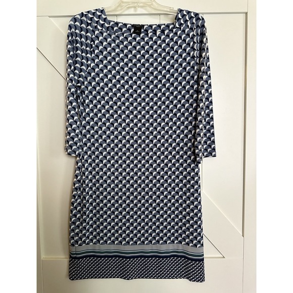 Ann Taylor Dresses & Skirts - Ann Taylor Sheath Dress Petite's Medium Blue White Geometric Print‎ 3/4 Sleeve